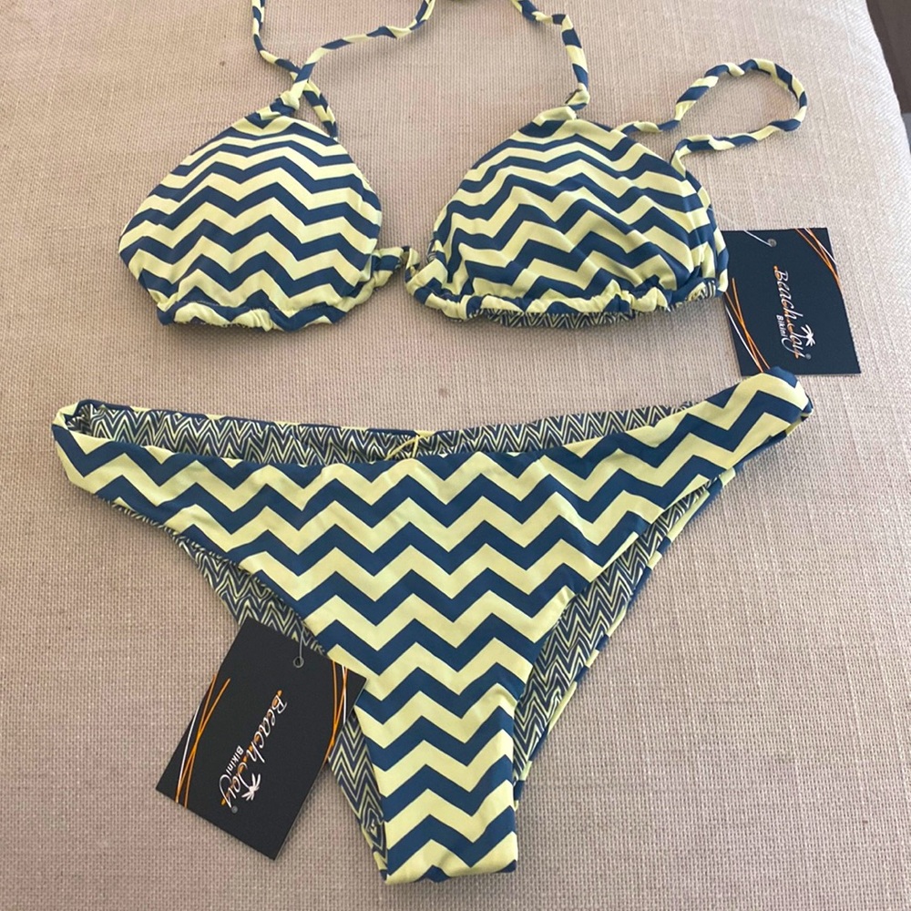 Gray and pale yellow triangle bikini
